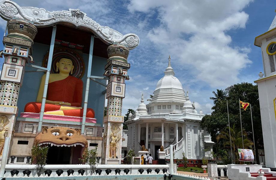 Angurukaramulla Temple