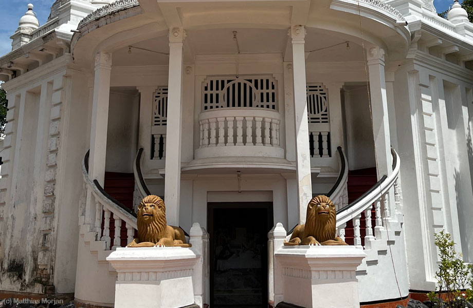 Angurukaramulla Temple
